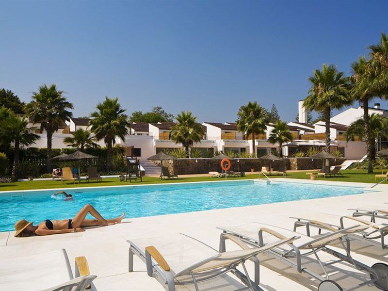 Hotel Encinar De Sotogrande Bagian luar foto