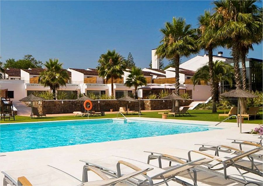 Hotel Encinar De Sotogrande Bagian luar foto